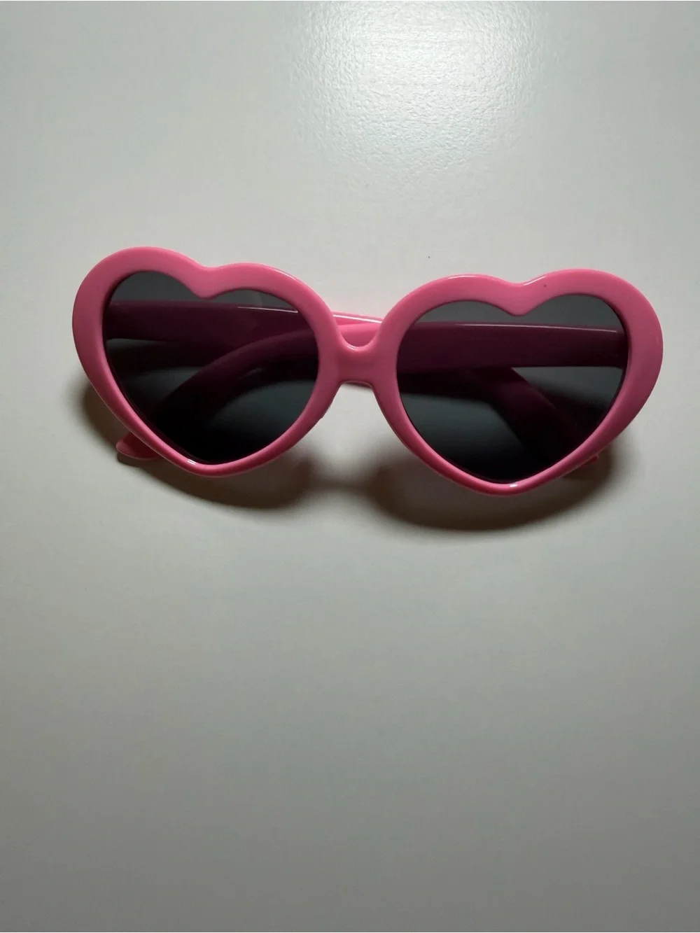 Variety/Multi Pack (4) Kids Heart Shaped Sunglasses Pink Purple Beige Gray‎